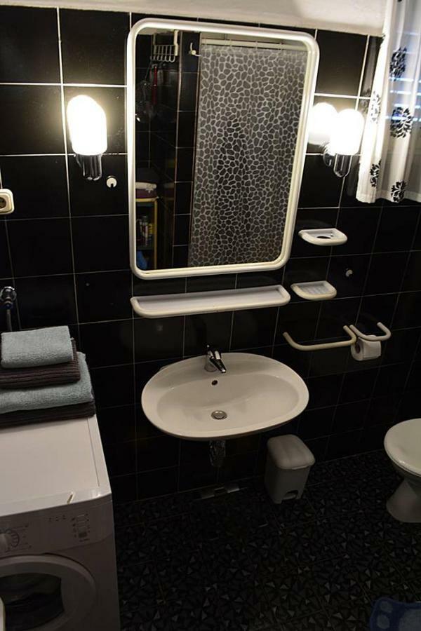 Cosy Sunset Apartment Omiš Екстериор снимка