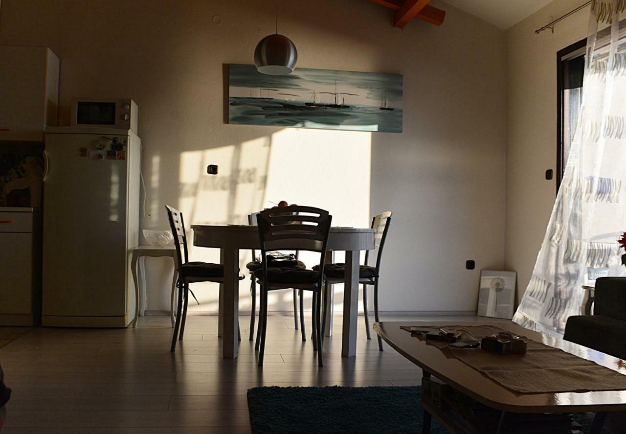 Cosy Sunset Apartment Omiš Екстериор снимка