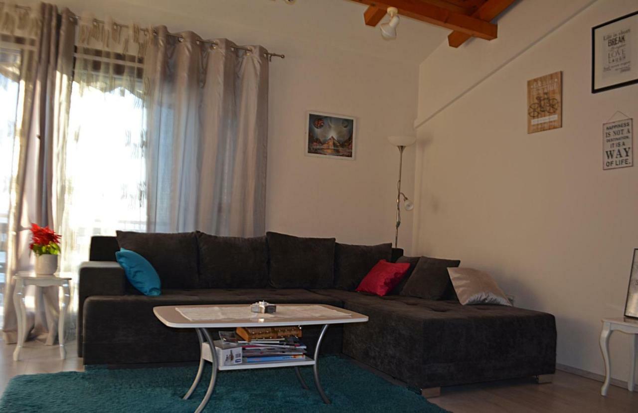 Cosy Sunset Apartment Omiš Екстериор снимка