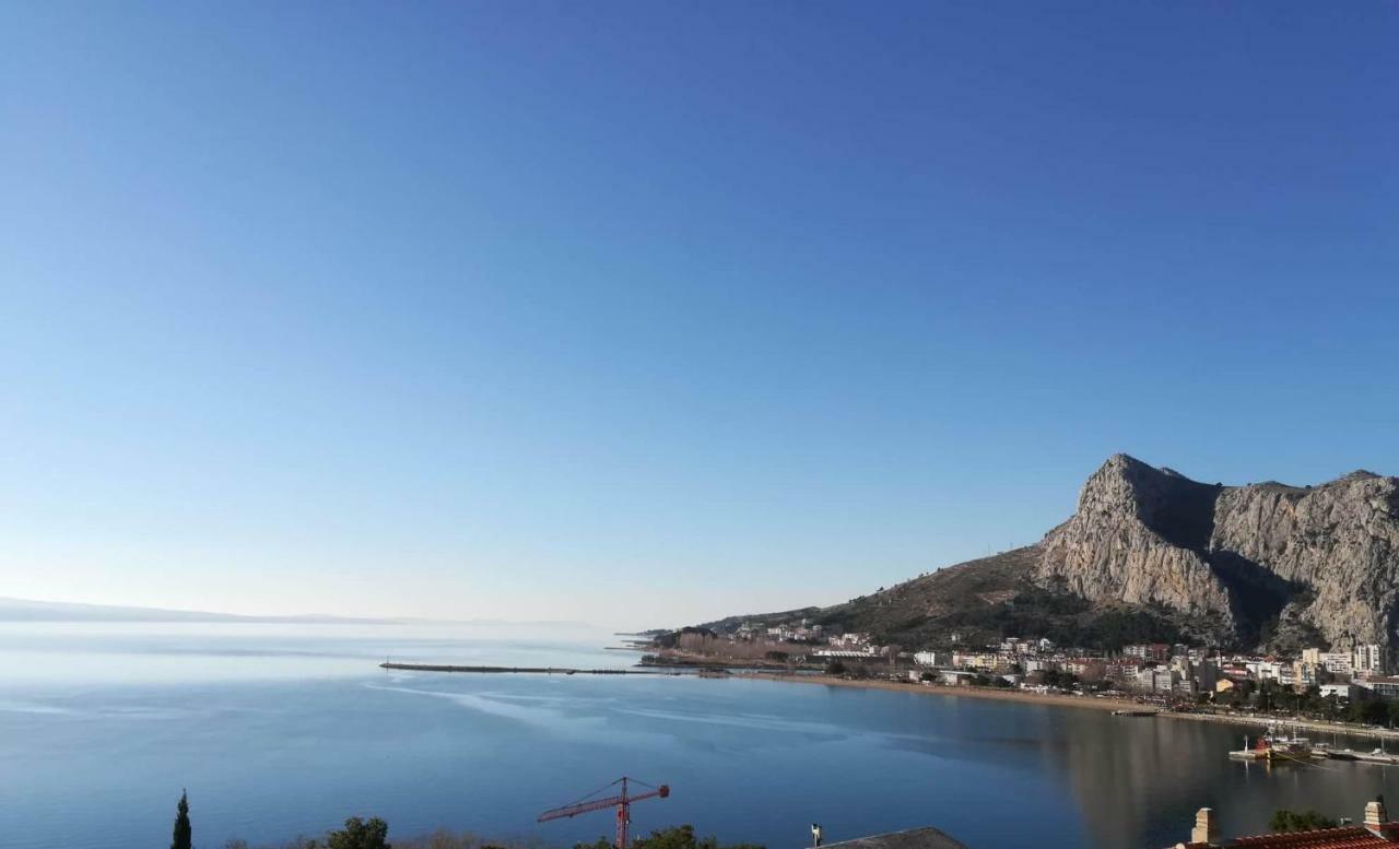 Cosy Sunset Apartment Omiš Екстериор снимка